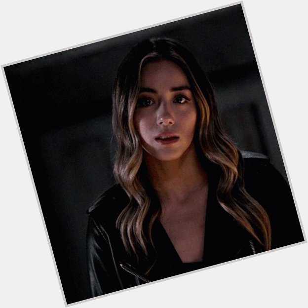 HAPPY BDAY TO OUR QUAKE CHLOE BENNET!! 