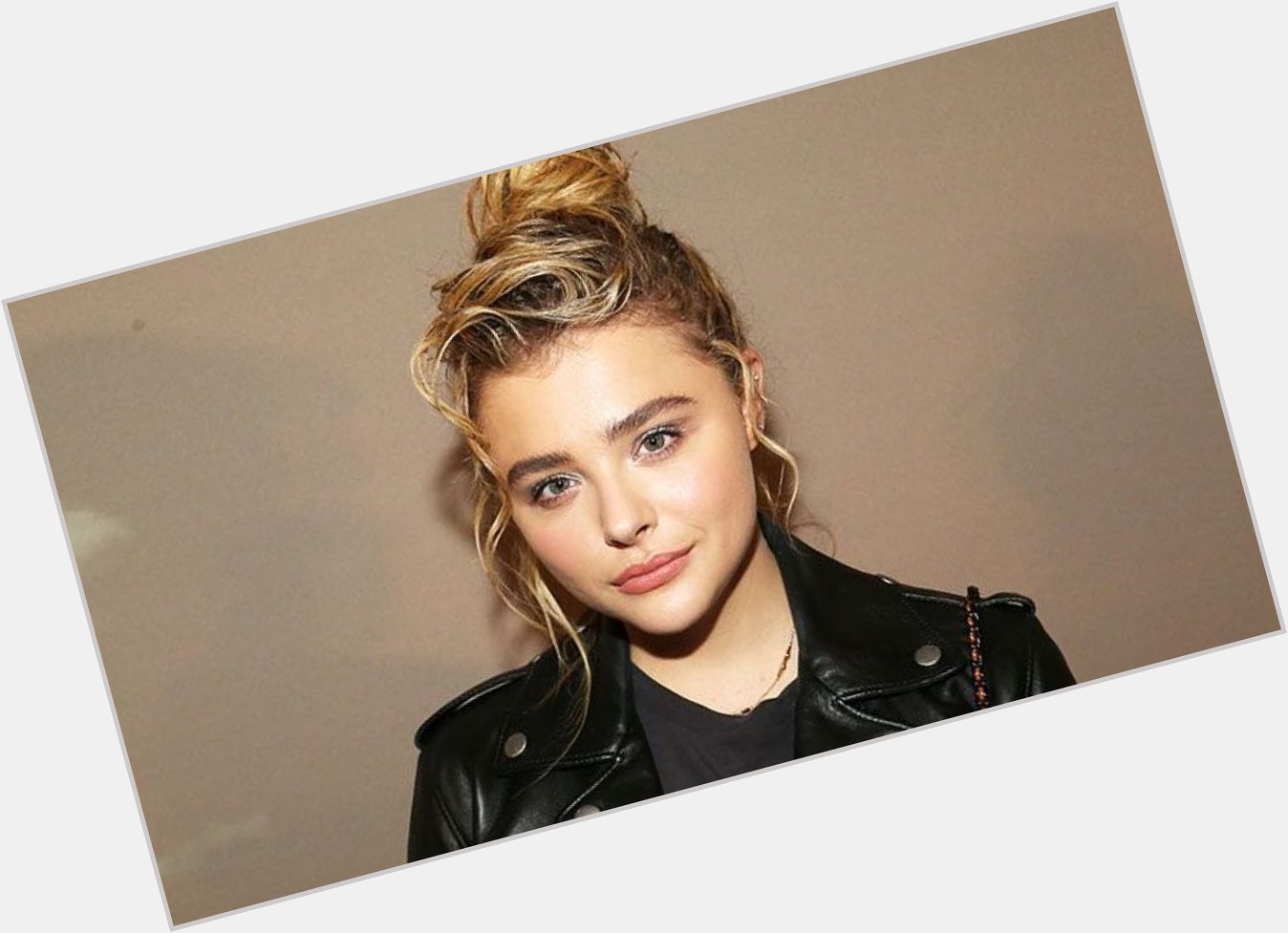 Happy birthday to Chloë Grace Moretz!!!
Today she\s 24 years old 