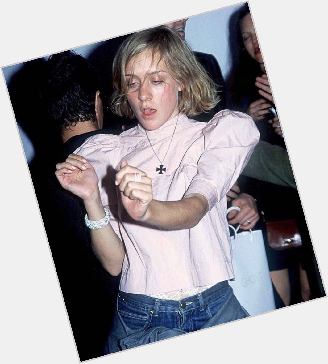 I want the messy energy that chloë sevigny has,, happy birthday queen 