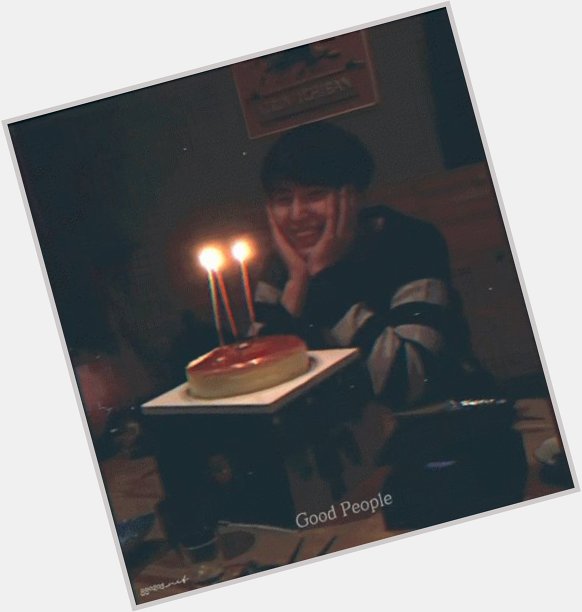 Happy birthday cho kyuhyun bias pertamaku di dunia kpop 