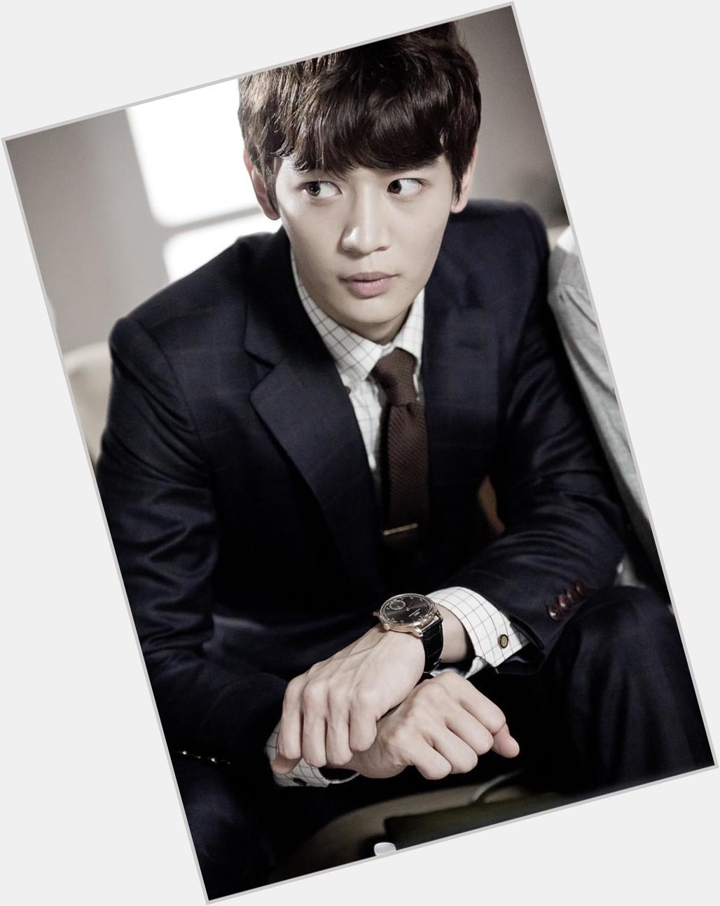 Happy happy birthday Choi Minho! I wish you eternal happiness!Thank you for being an inspiration! We love you baby <3 