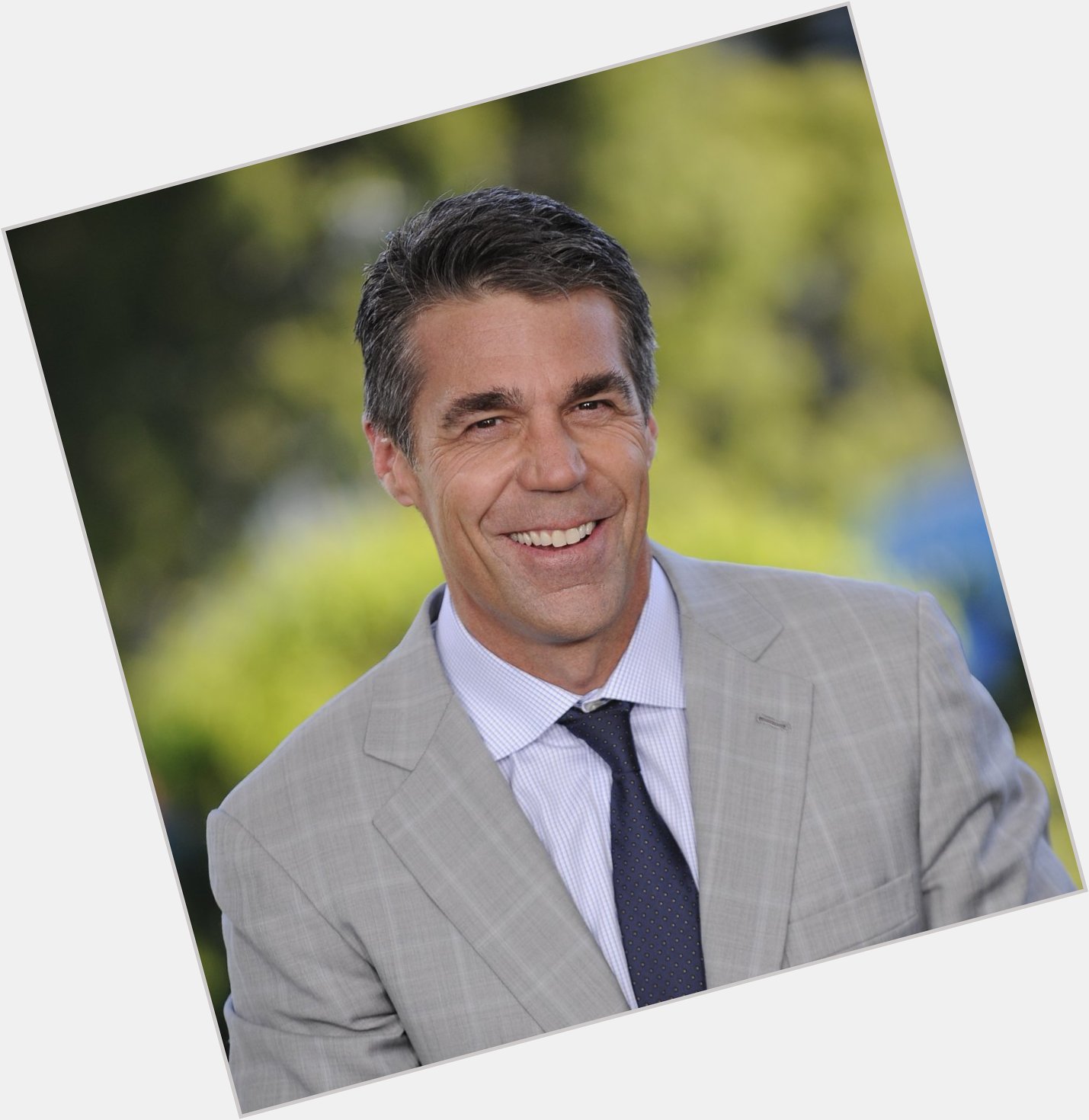 Happy Birthday to Chris Fowler. One of the best in College Football. 