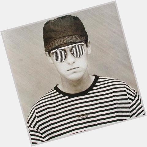  Happy Bday to Chris Lowe, brilliant musician & one of the best keyboardist ever 