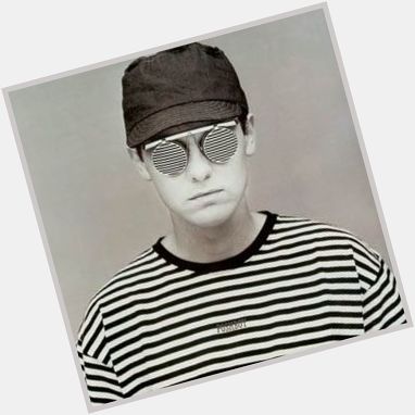 Happy 60th birthday to Chris Lowe!
One of my all time favourite bands. 
