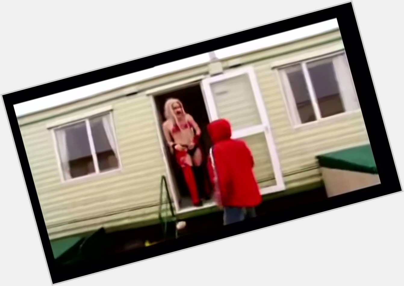 Happy birthday christina aguilera, I loved her episode of Cribs 
