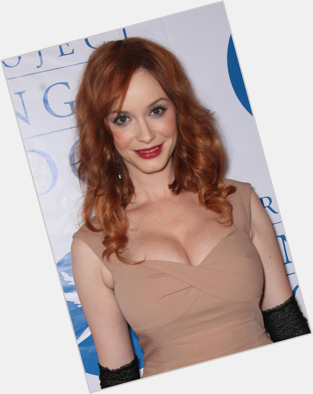 Can\t believe Christina Hendricks is 45 today. Happy Birthday to this gorgeous actress 
