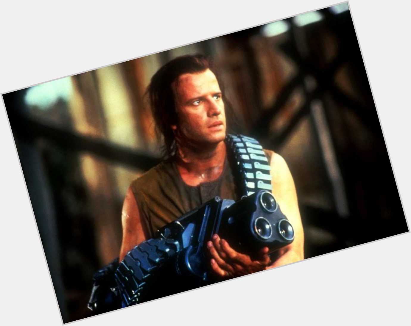 Happy 62nd birthday to the Highlander himself, Christopher Lambert! 

Who else really dug FORTRESS (1992)? 