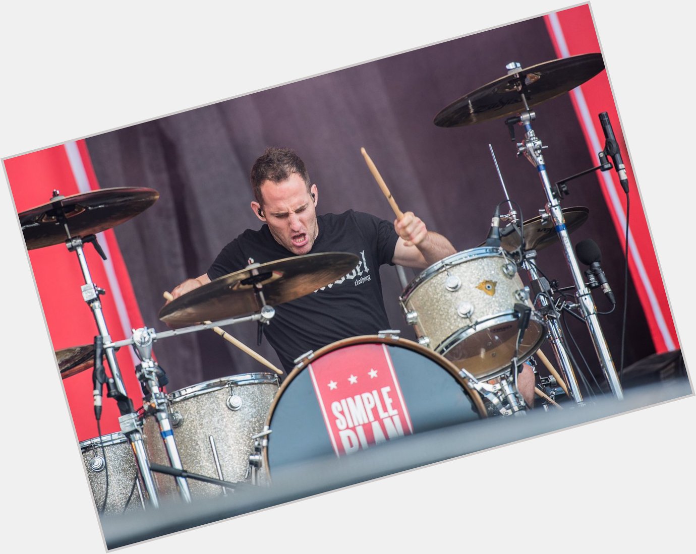 Simple Plan - Perfect (Official Video)  via Happy Birthday drummer Chuck Comeau 