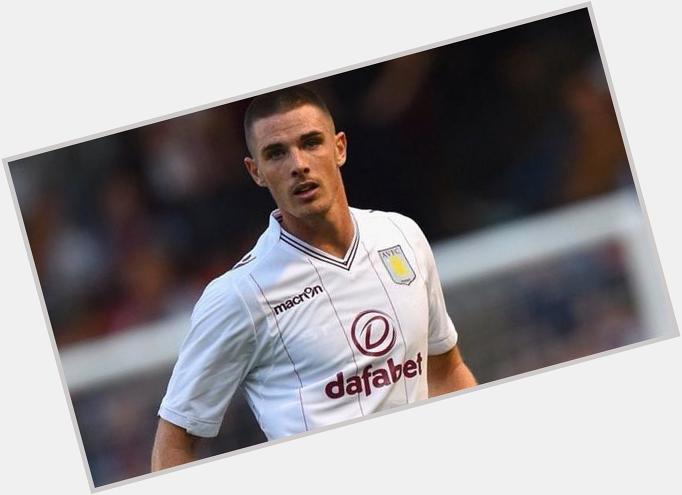 Happy 25th birthday to Ciaran Clark 