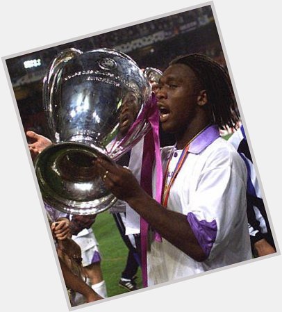 Happy birthday to the Legend Clarence Seedorf!! 