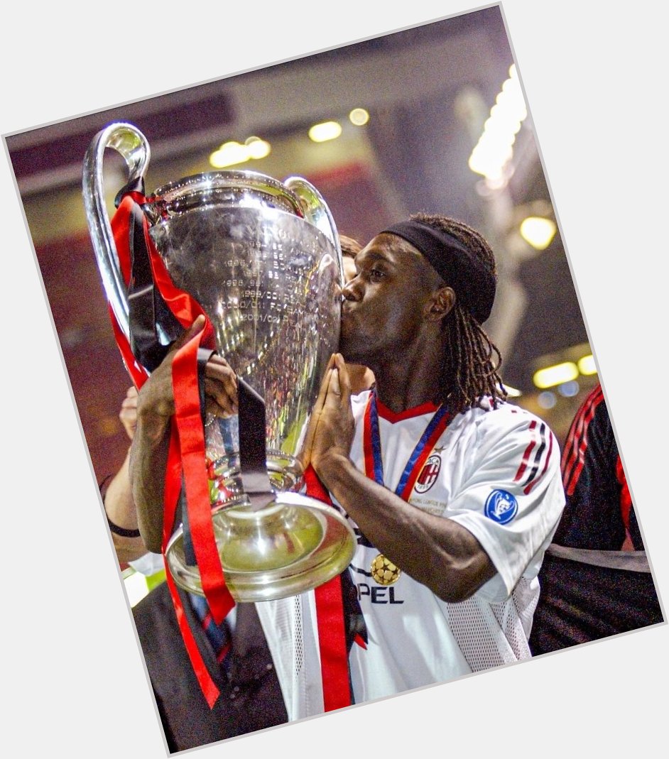 The only player to have won the with 3 different teams Happy birthday, Clarence Seedorf! 