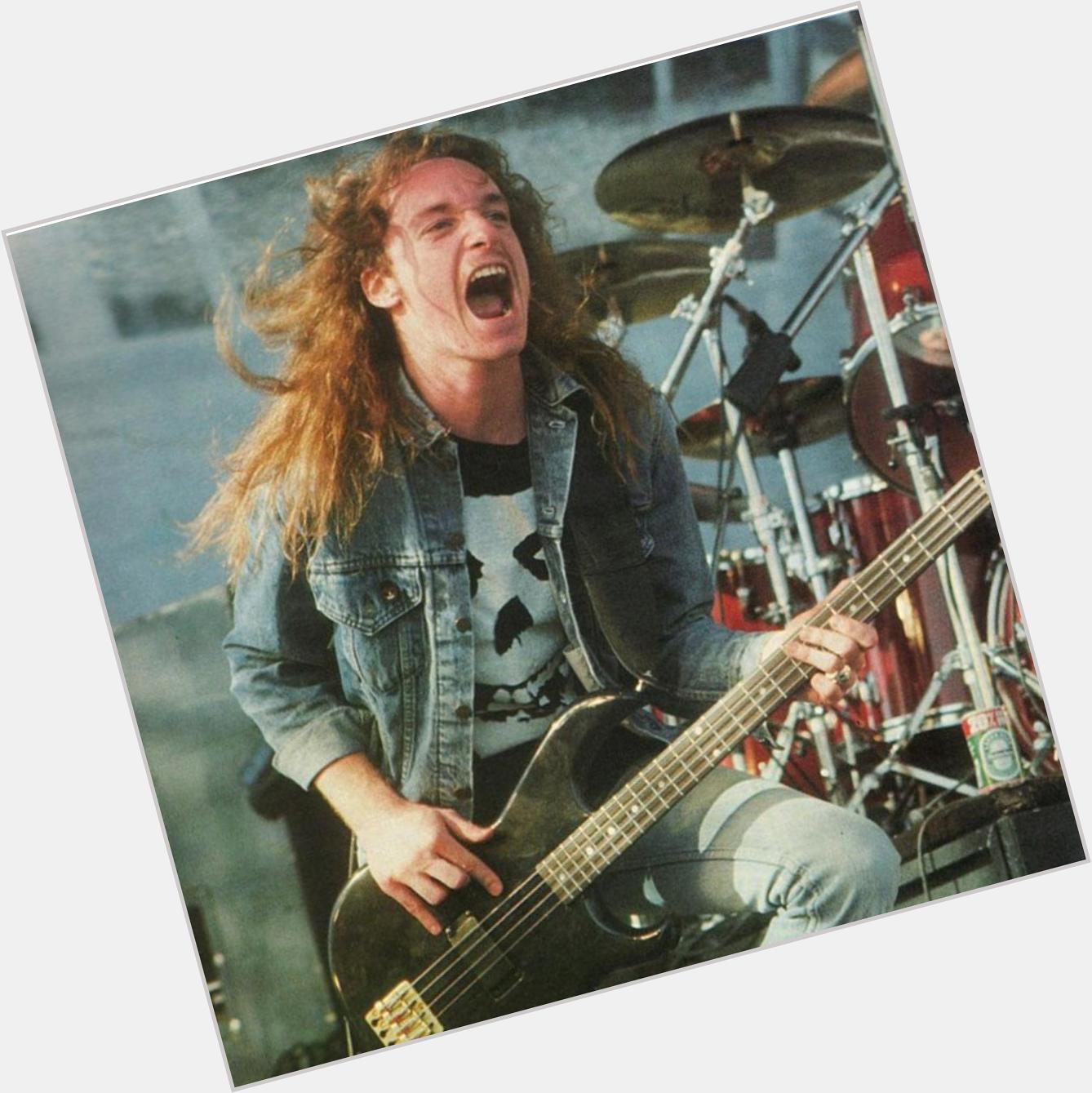 Happy birthday to one of the greatest bassists of all time. Cliff Burton of Metallica 
