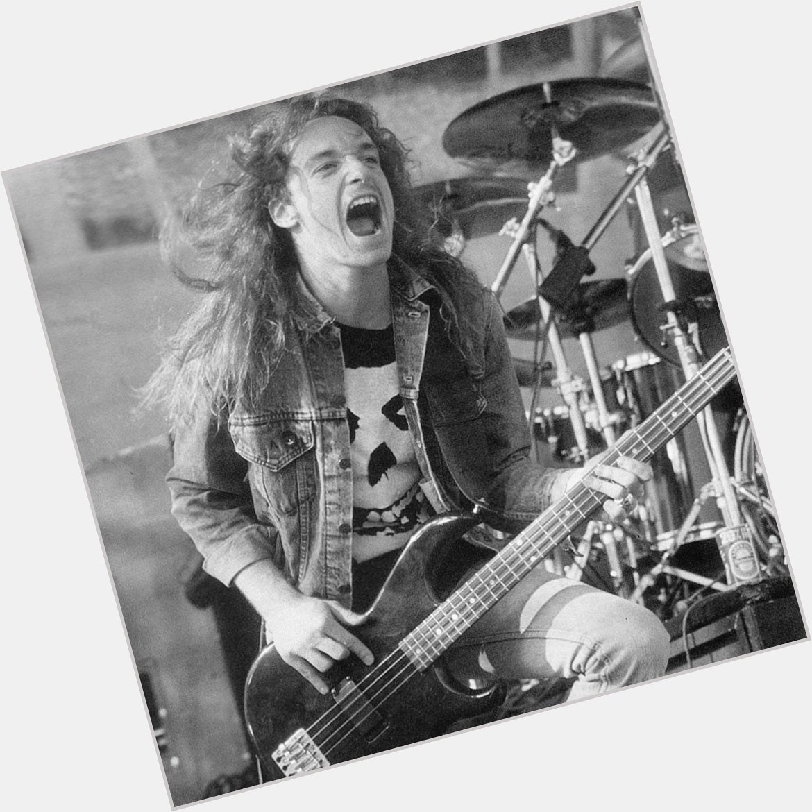 Happy birthday to the one and only Cliff Burton!      