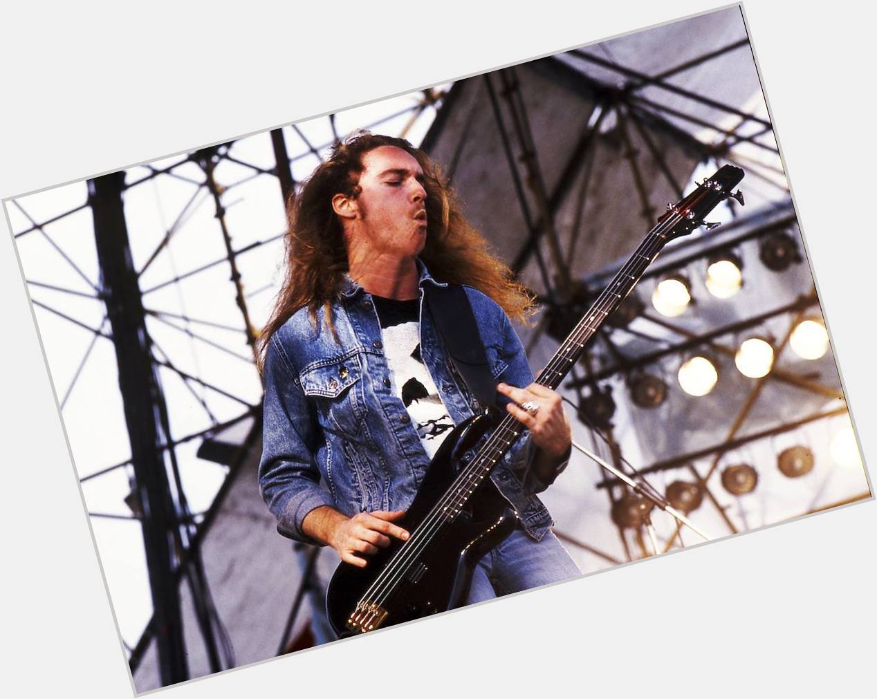 Happy 55th birthday to the late Cliff Burton of Metallica!    
