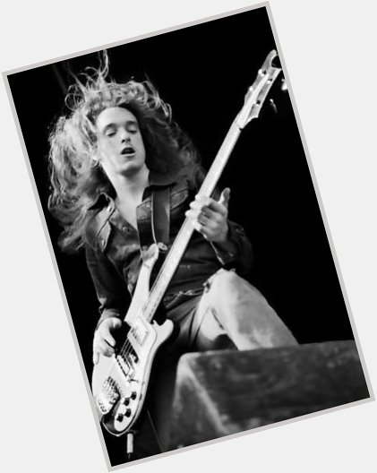 Happy Birthday to the late great Cliff Burton      
