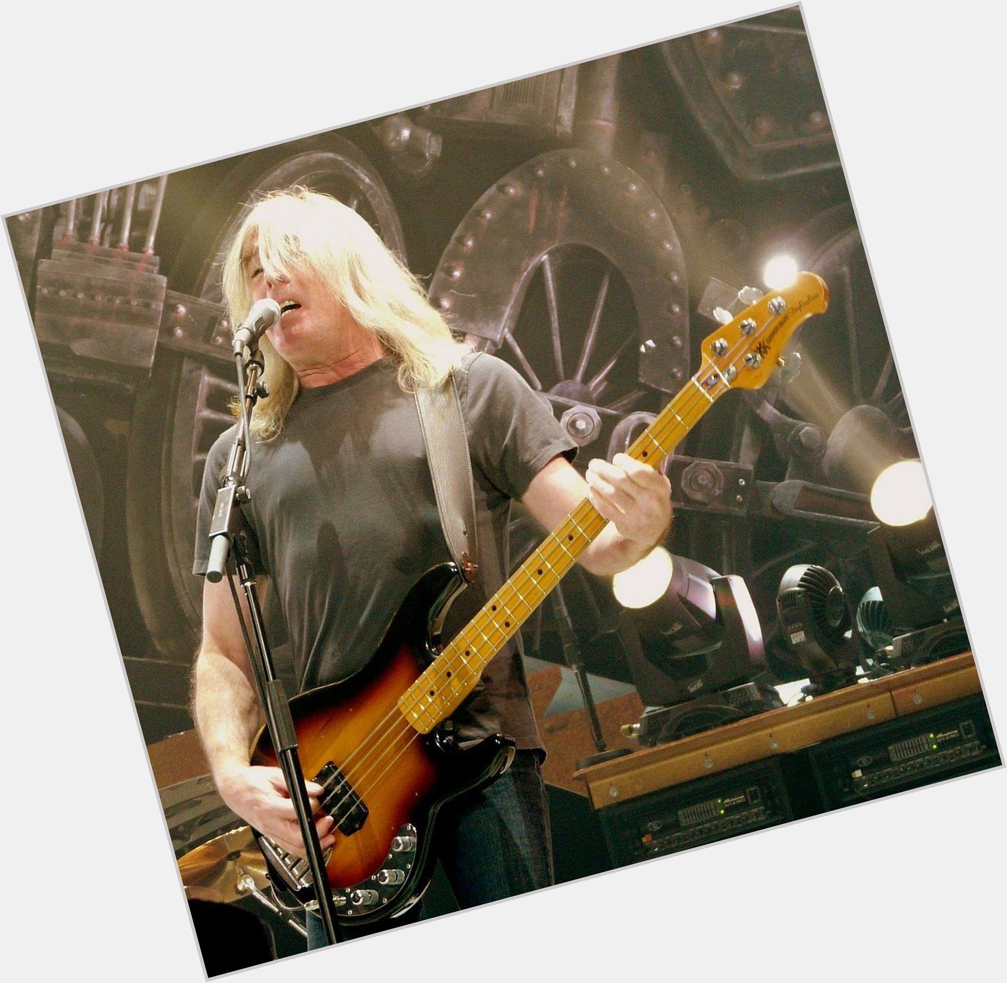 Happy birthday to bassist Cliff Williams! Hes been on every AC/DC album since Powerage! 