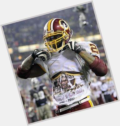  Happy Birthday to my follower, favorite RB, and best NFL personality, Clinton Portis. 