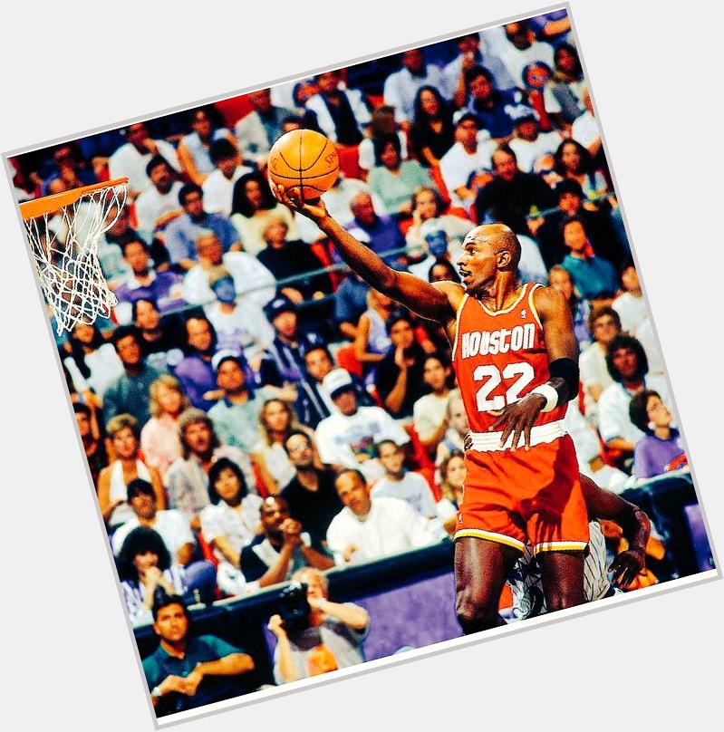 Happy birthday to Clyde Drexler , one of the best who\s ever played the game 