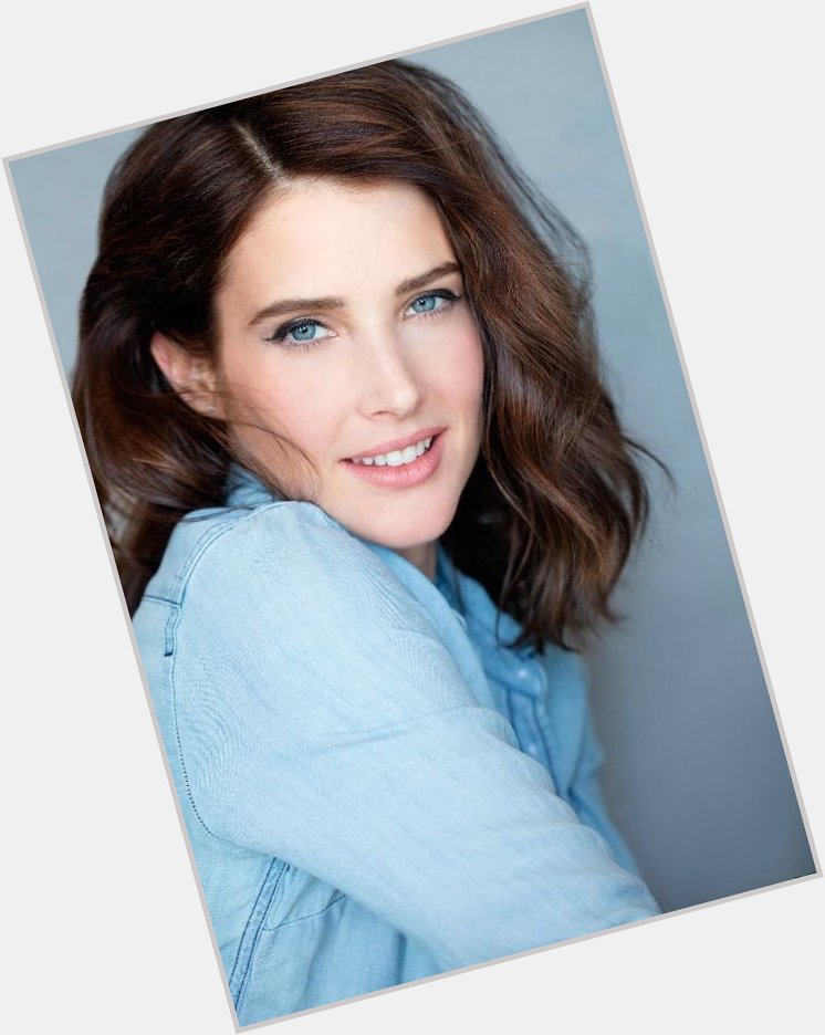 Happy birthday to the real life robin, cobie smulders 