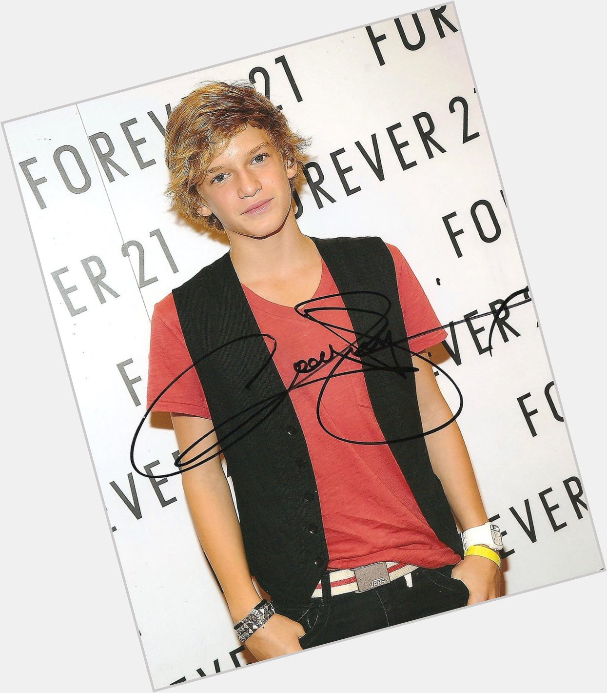 Happy Birthday, Cody Simpson!   