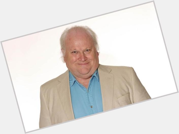 Happy birthday to Feliz Cumpleaños Colin Baker nos encanta tu Doctor 