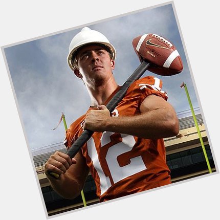 Happy birthday to Longhorns legend Colt McCoy!       