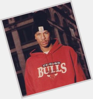 Happy 48th birthday Common.   Drop your favorite Common lines or tracks below. 