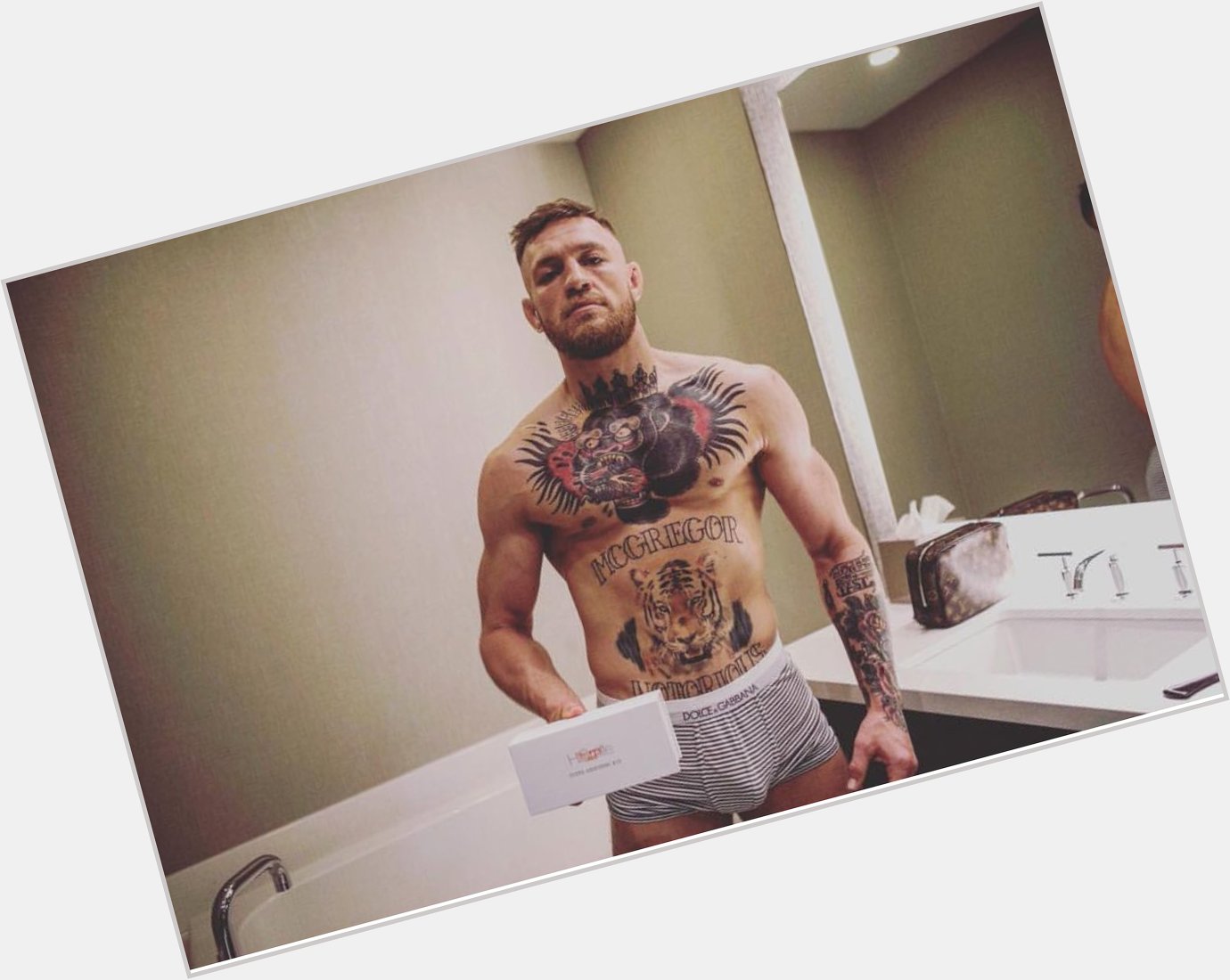 Happy Birthday to the sexiest man alive aka Conor MCGregor 