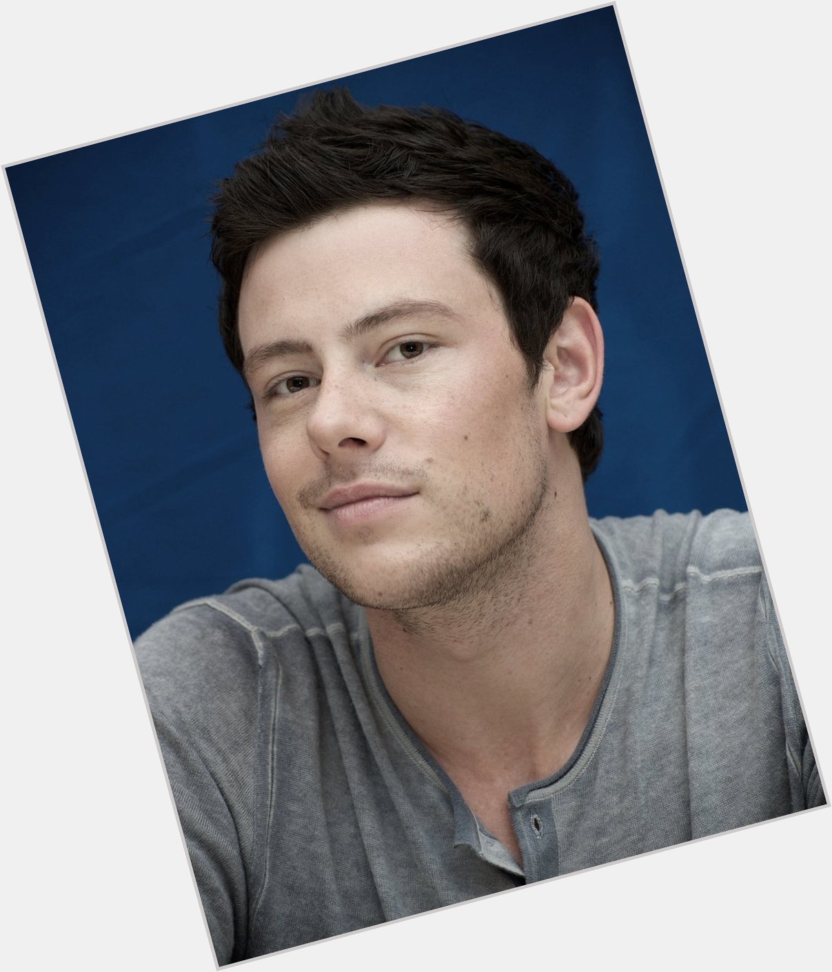 Happy birthday star, miss you. 
cory monteith forever! 