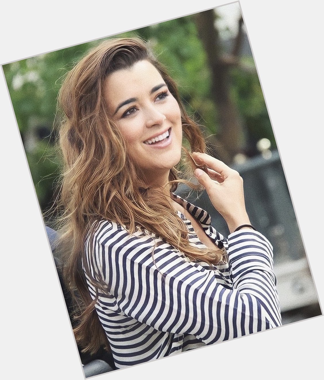Happy birthday to one of my favourite humans, cote de pablo  