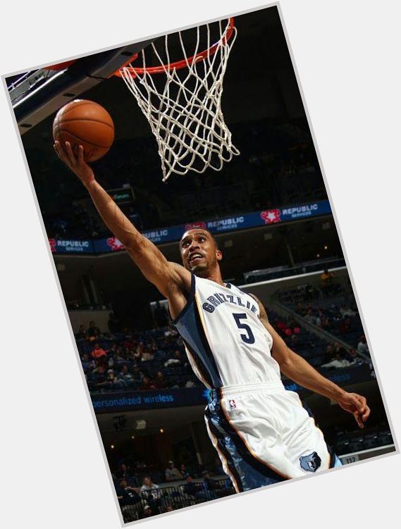 Happy Bday to Grizzlies Star Courtney Lee 