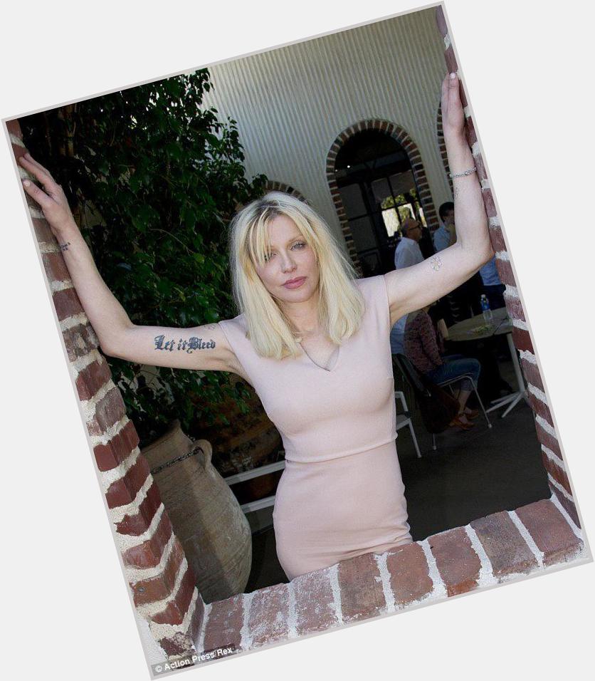 Happy birthday to one of my favourite humans Courtney Love   