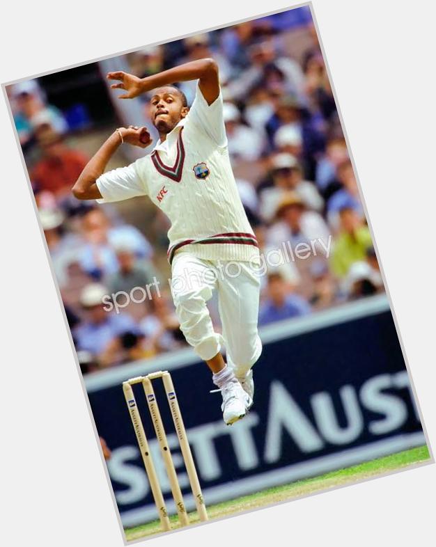  The great Courtney Walsh turns 60 today. Wish him a happy birthday   