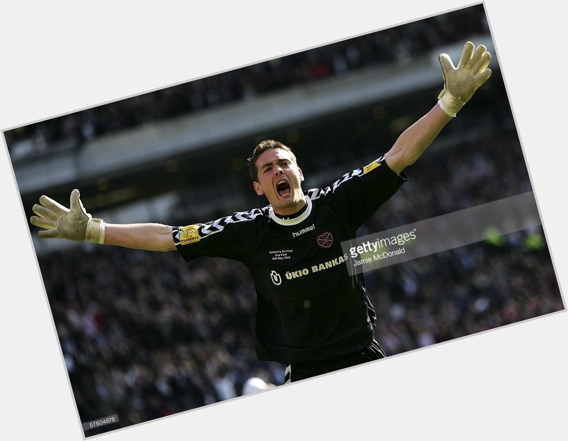 Happy 33rd birthday to one of my all time heroes Craig Gordon, hope you have a great New Year too! - Brian 