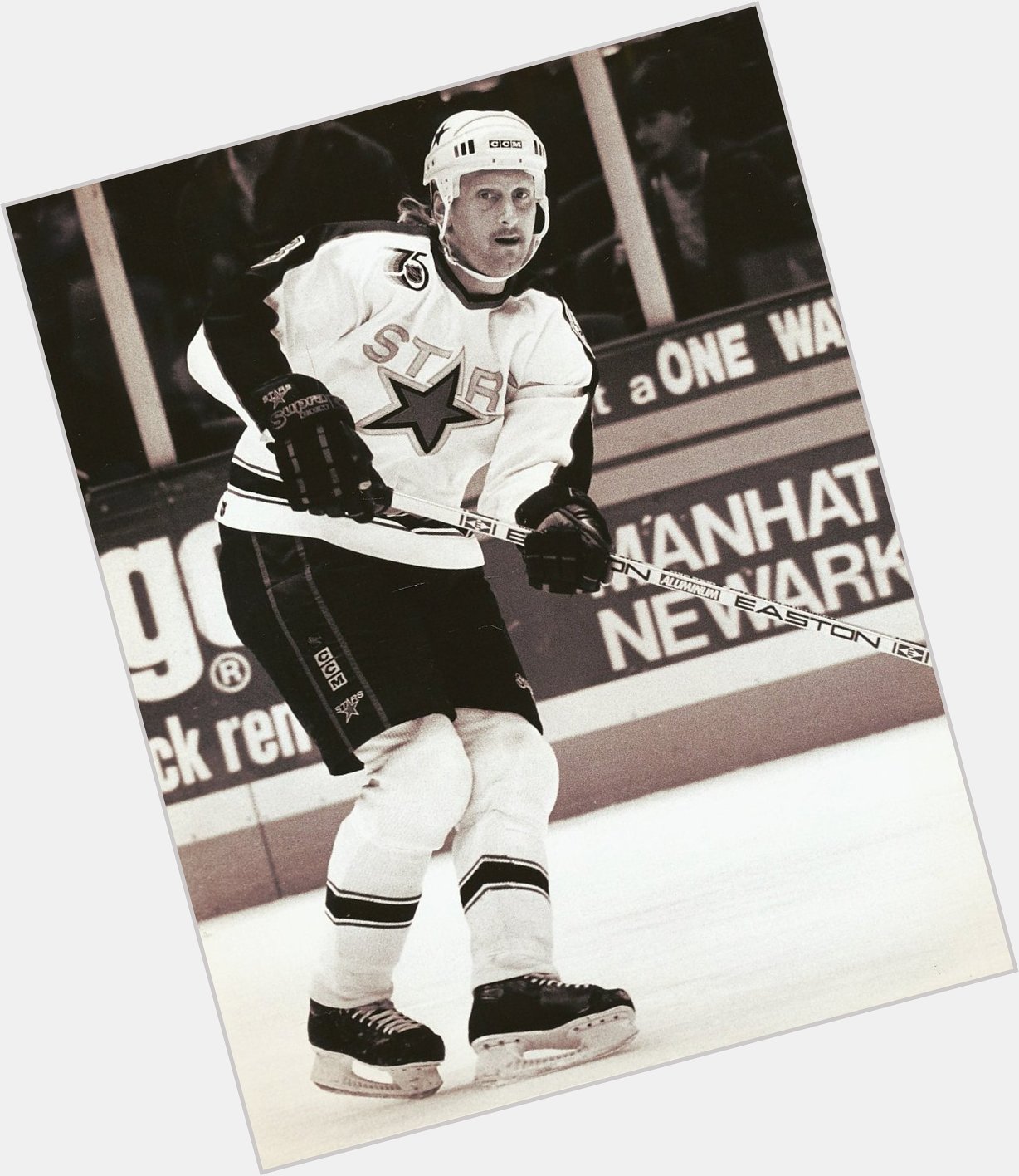 Happy 58th birthday today to fomer North Stars NHL defenseman - Craig Ludwig born in Rhinelander, Wisconsin 
