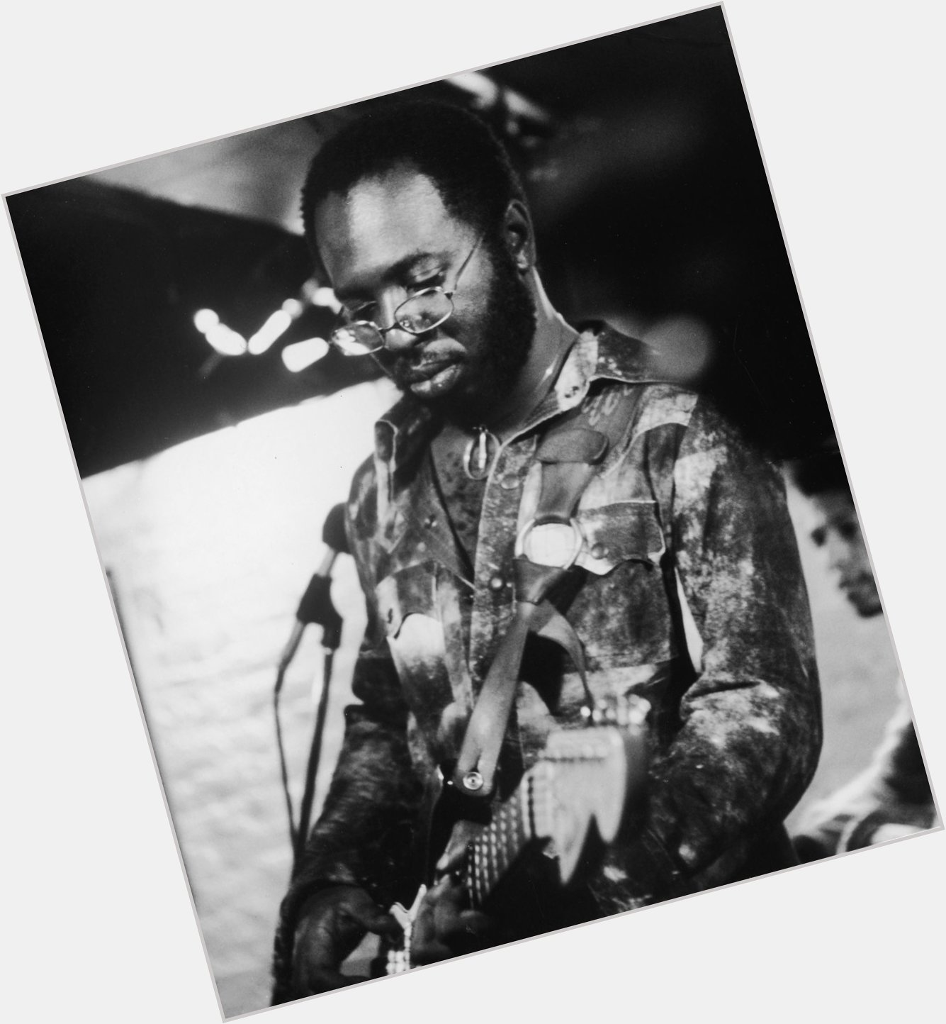 Happy birthday shoutout to singer Curtis Mayfield!! 