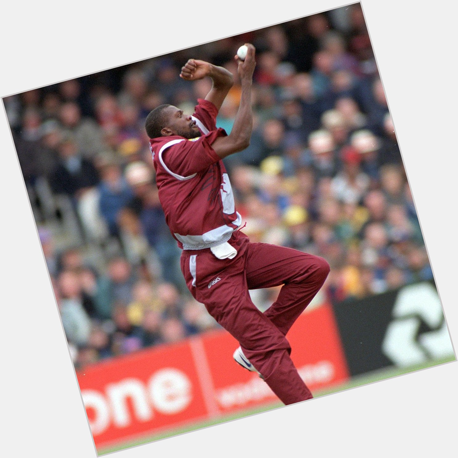 Happy birthday to legend, Sir Curtly Ambrose, who took 2  4  wickets at the World Cup! 