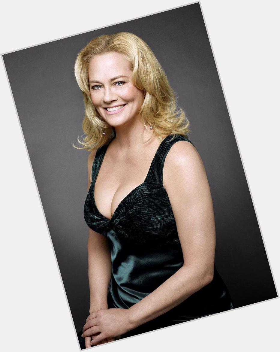 Happy Birthday to a 3-time Golden Globe winner and Dame Angela\s co-star, Cybill Shepherd! All the best! 