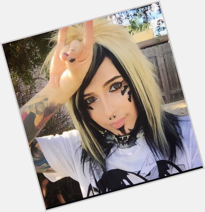 Happy birthday to the most fabulous Dahvie Vanity! And happy 8th anniversary to I love you so ~ 