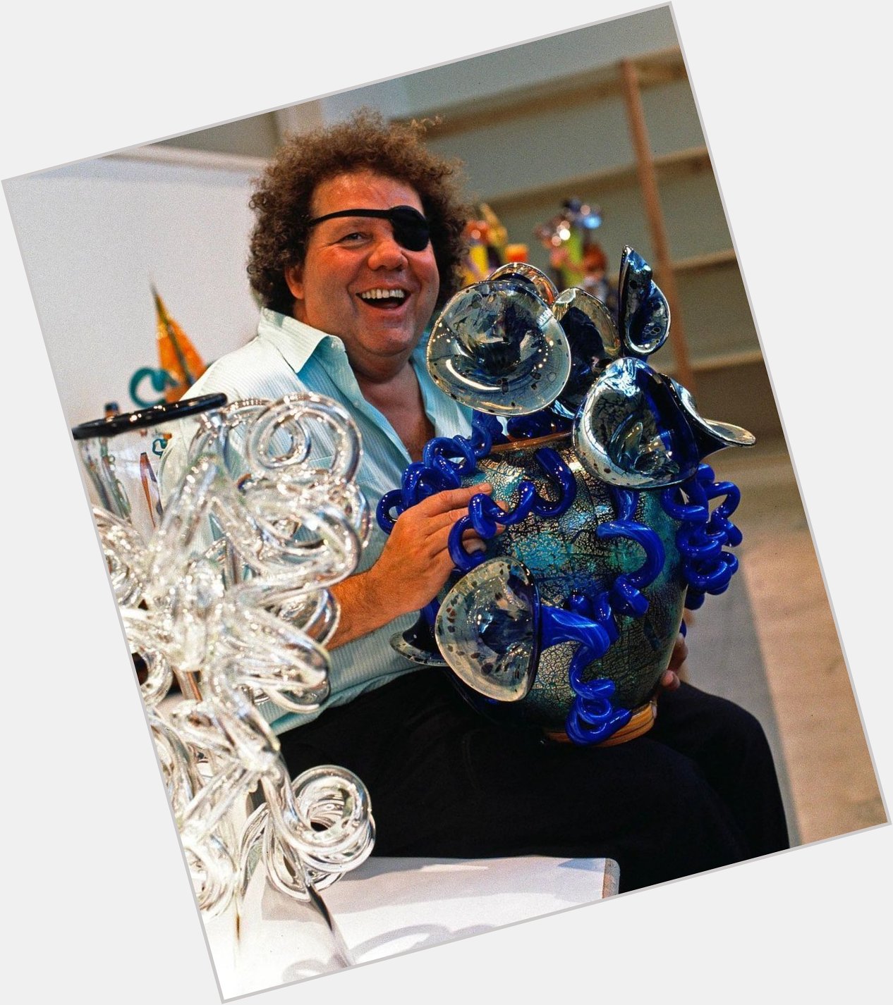 Happy Birthday to one the glass-greats Dale Chihuly! 