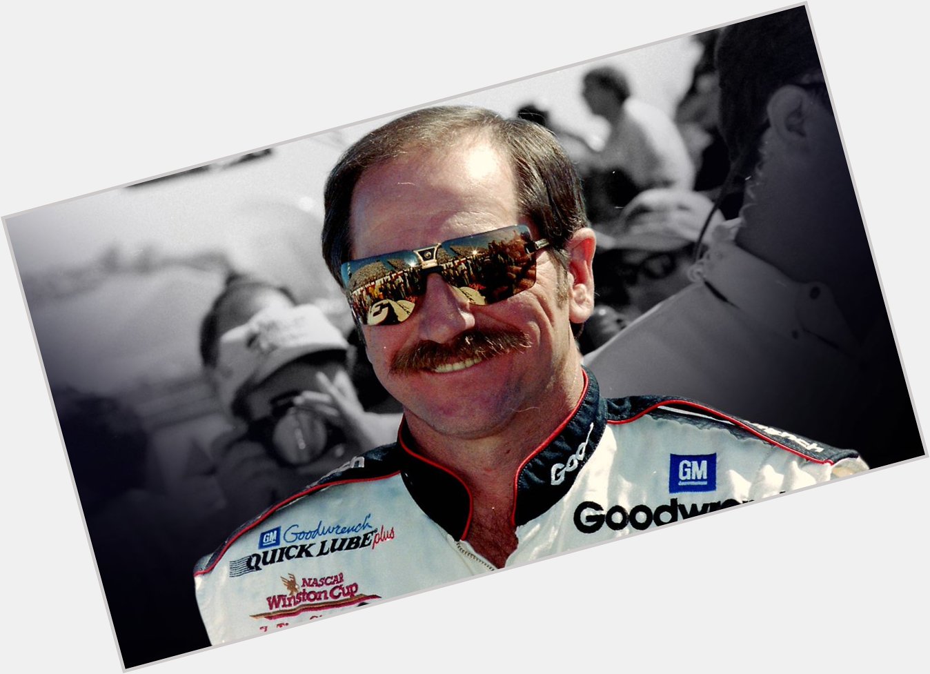 Happy Birthday to the late, great Dale Earnhardt! 

Gone, but not forgotten. 3  