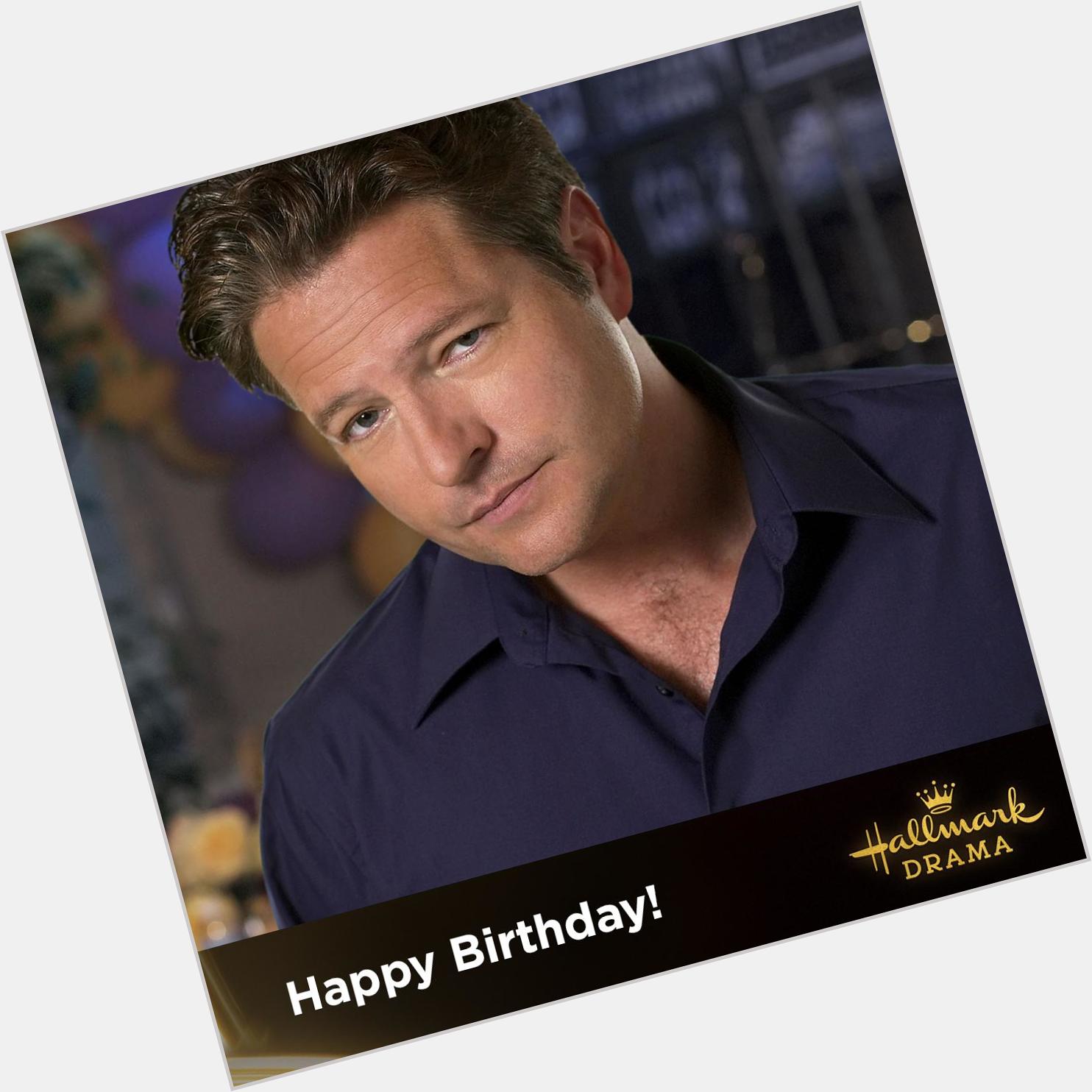 Let\s wish Dale Midkiff, star of the series and a very happy birthday! 