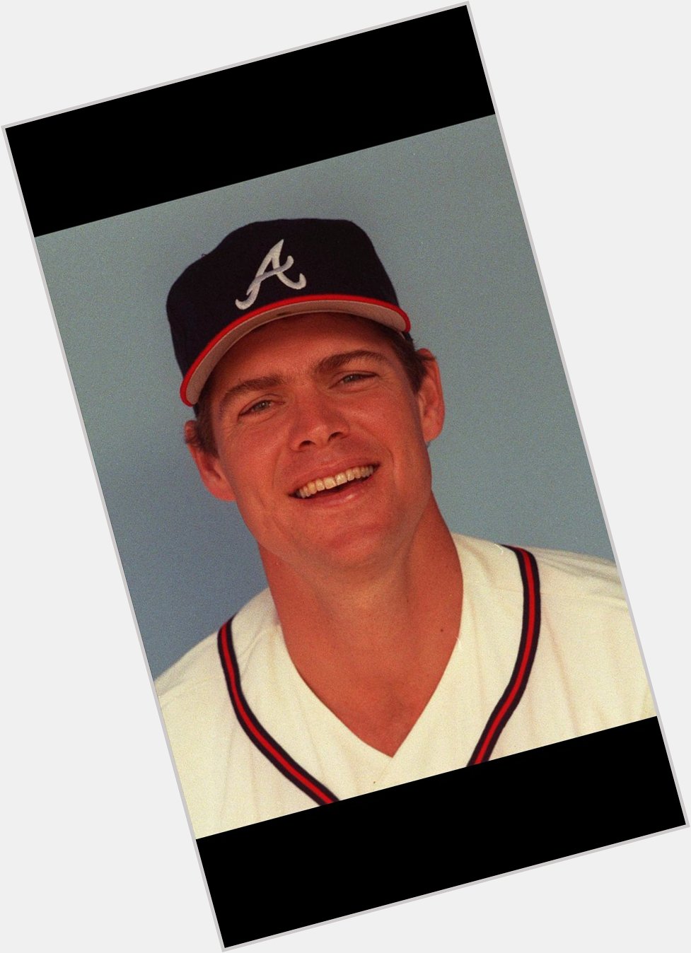 Happy Birthday Dale Murphy! One of the classiest to ever play the game ! 