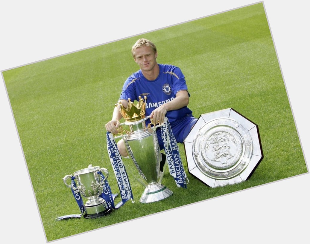 Happy birthday to one of my favouirte Chelsea players , Damien Duff. 