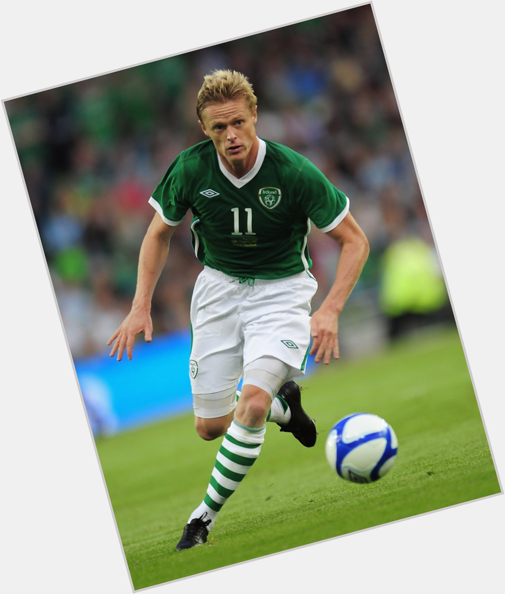 Happy birthday to one of the Irish greats, Damien Duff who turns 44 today!   A real icon of Irish football!  