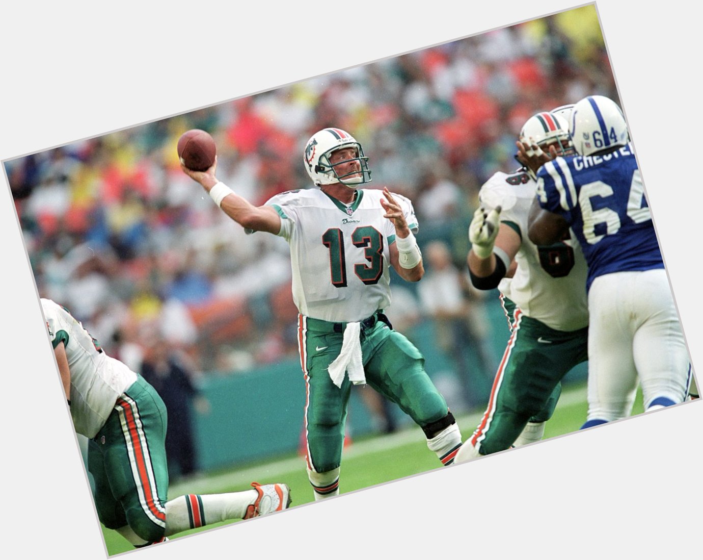 Happy birthday to and Miami Dolphins legend Dan Marino, the quarterback turns 56 today! 