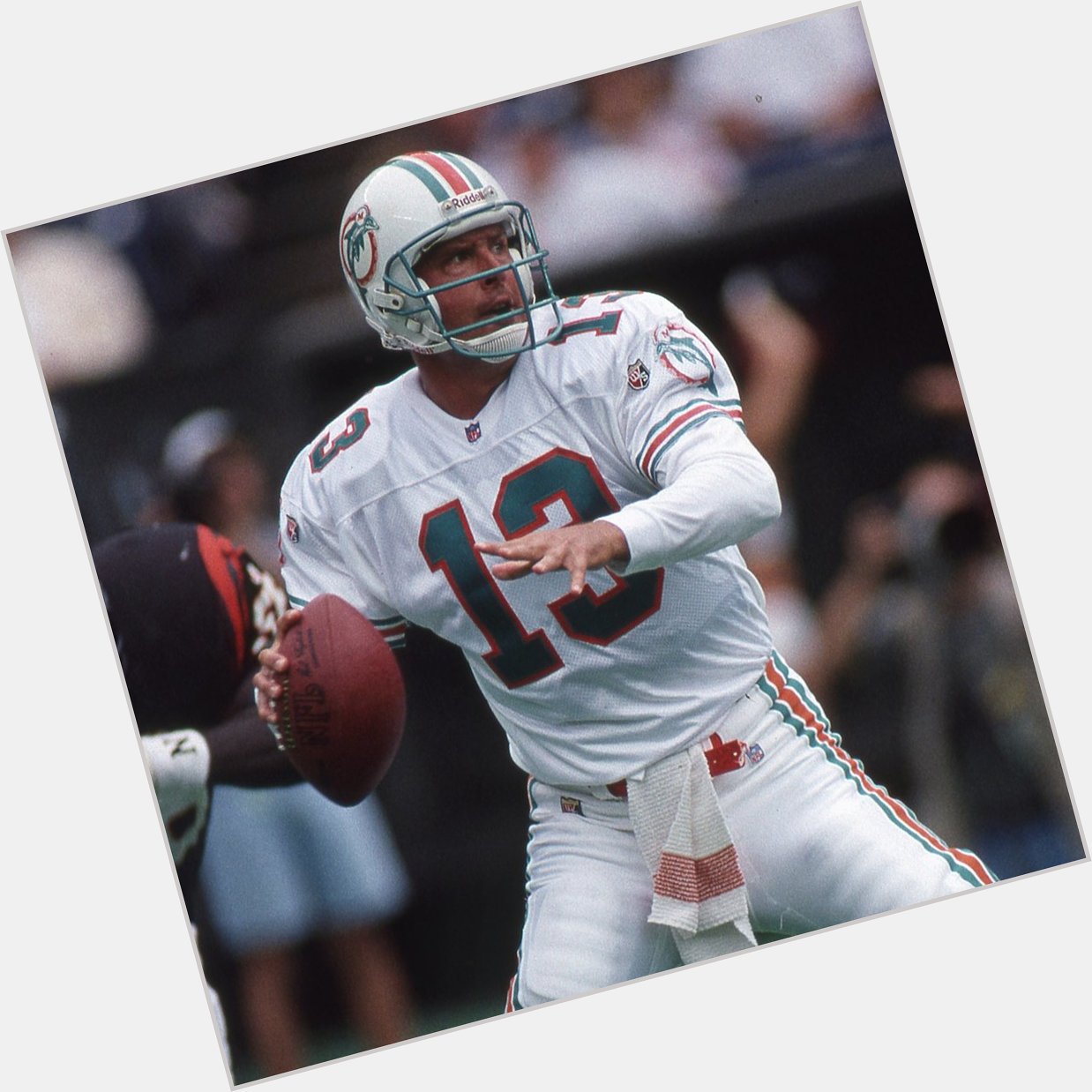 Happy 61st birthday to Miami Dolphins legends Dan Marino 