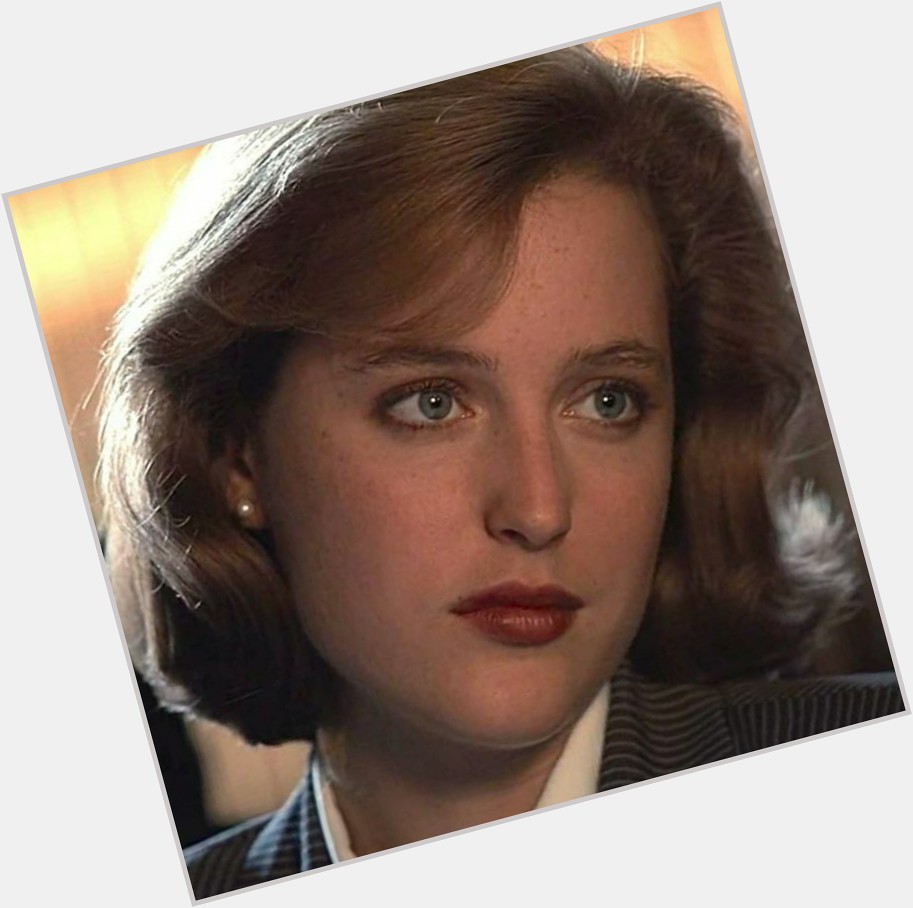 Happy birthday to the one and only dana scully !!! 