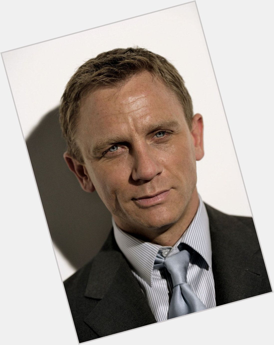 Happy birthday Daniel Craig 