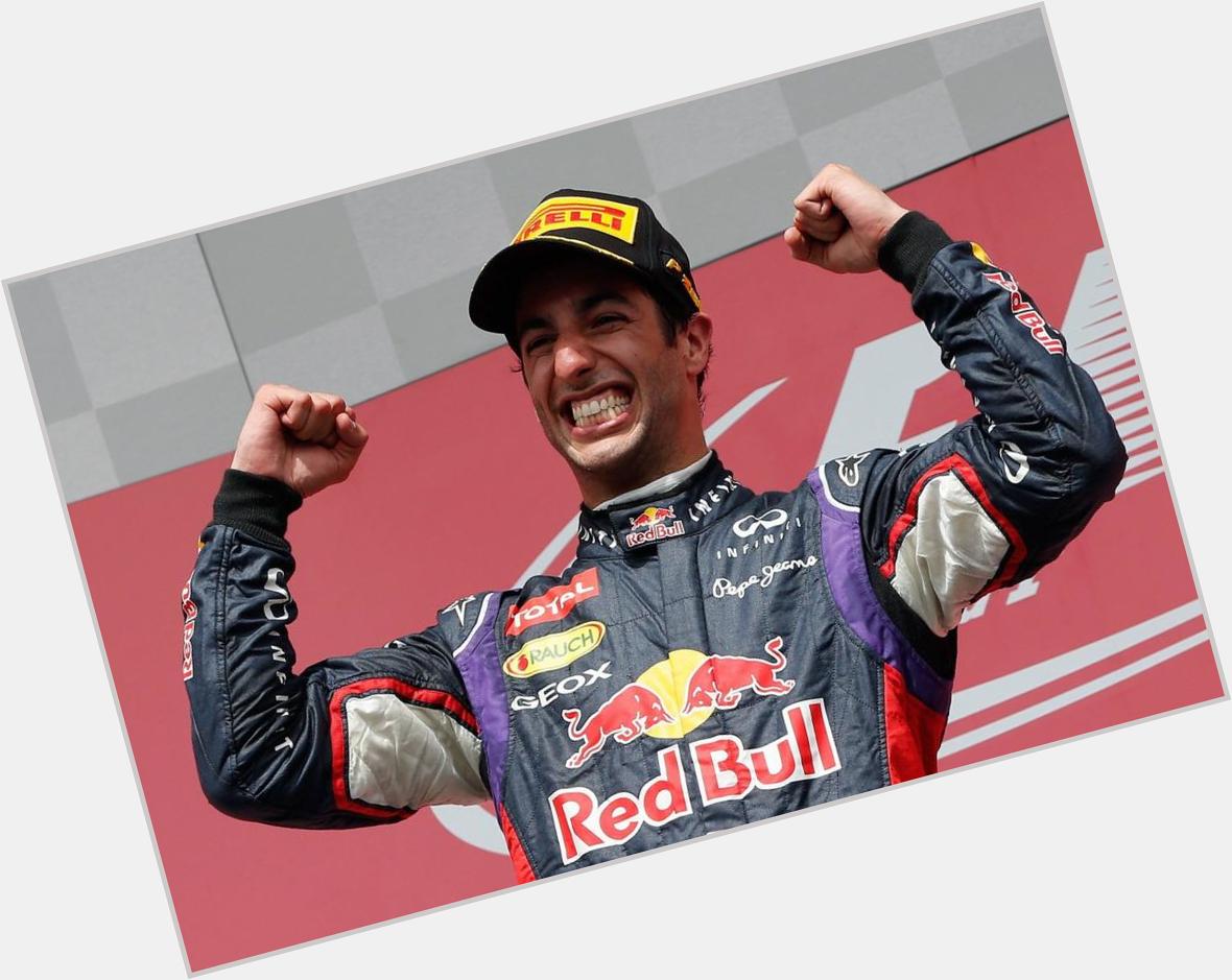  birthday to Daniel Ricciardo! He turns 26 today.  by Ara 